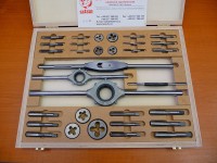 Set of taps and threaded eyes BSW 1/8 "- 1/2" HSS, W 1-II, CZTOOL