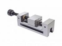Precision machine vise with nut and screw, type QGG