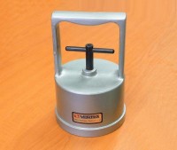 Hand-held magnetic metal chip collector - higher pulling force, VCP-15
