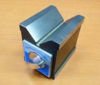 Magnetic V-cube 72x60x73mm, Accurata
