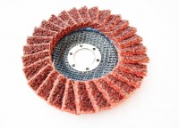 Lamellar grinding wheel 125mm made of red fleece for angle grinders - fan