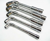 Set of curved pipe wrenches 8 - 19mm