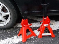 Certified mounting stands 2T, TUV GS