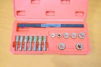 Thread cleaning set M6-M12 with thread file