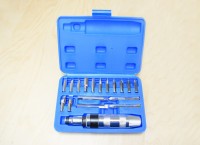 Impact screwdriver with a set of 17 bits