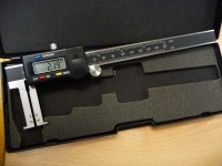 Digital caliper for internal recesses 20-170mm, recess 2.7mm, jaws 40mm