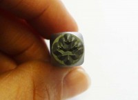 Hand stamp - maple leaf 5mm